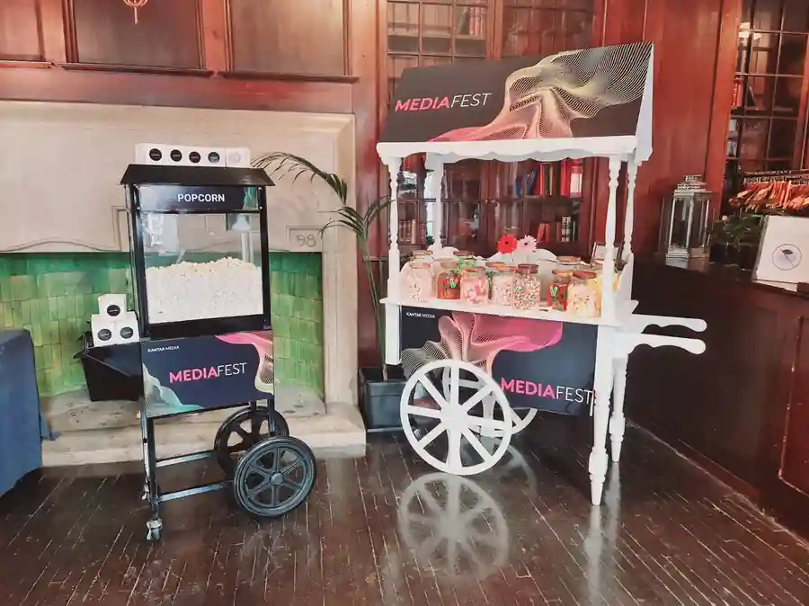 popcorn-cart-hire-richmond-party-19